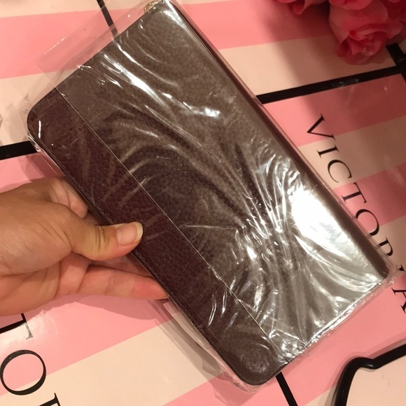 ๐ฅ ON SALE ๐ฅ Hamilton Traveler Large Zip Around Leather Wallet - Picture 8 of 12